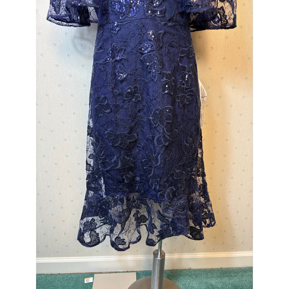 Dress the Population Roseanna Lace Sequin Fit & Flare Dress Medium Cocktail NWT - Picture 5 of 11